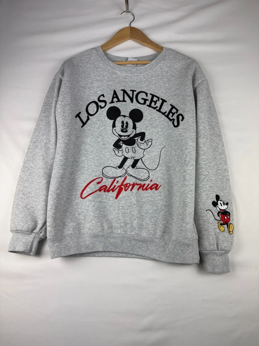 Disney Los Angeles Mickey Mouse Crewneck Sweatshirt Women's Size L Gray - Picture 1 of 9